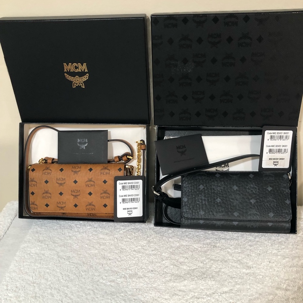 Authenic  MCM Visetos Chain Wallet Crossbody 2pk